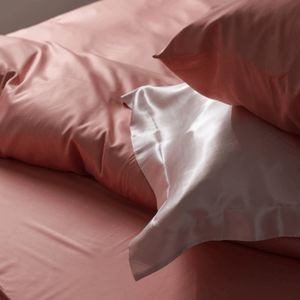 A Comprehensive Guide to Choosing the Best Pillowcase for Your Skin Type